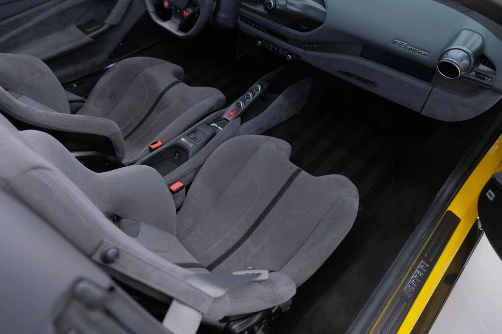 2021 Ferrari F8 Spider - Image 23 of 31