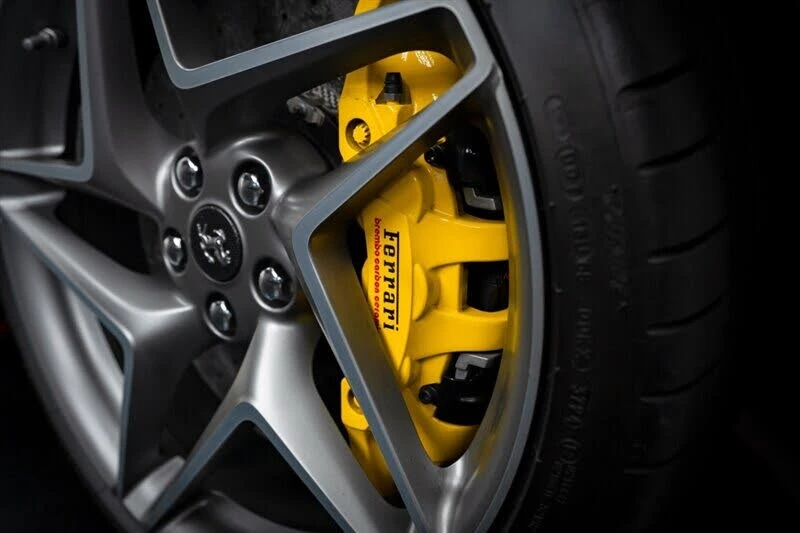 2021 Ferrari F8 Spider - Image 13 of 31
