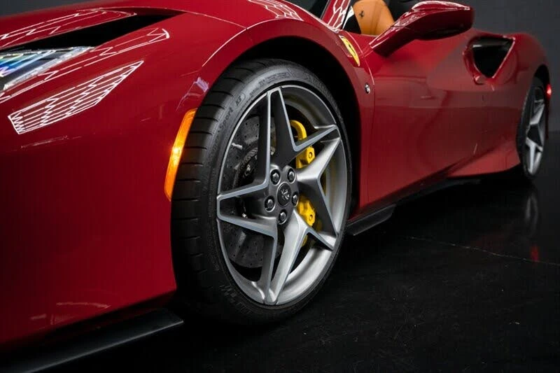 2021 Ferrari F8 Spider - Image 11 of 31