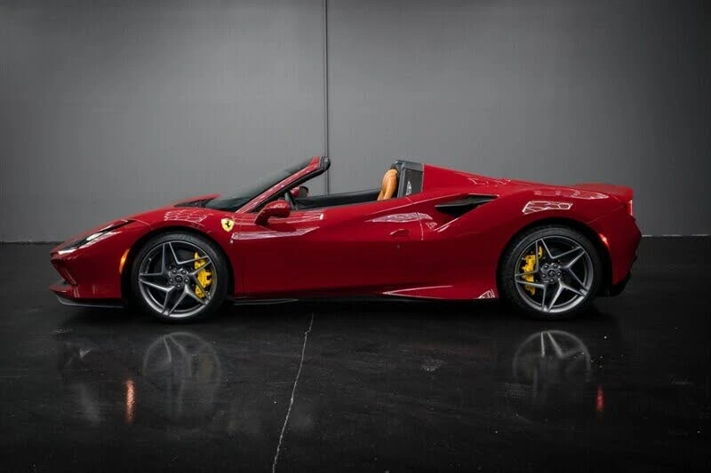 2021 Ferrari F8 Spider - Image 4 of 31