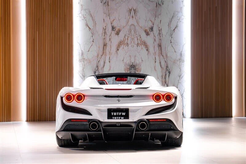 2021 Ferrari F8 Spider - Image 6 of 31