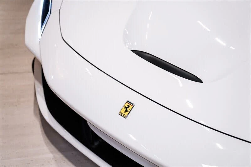 2021 Ferrari F8 Spider - Image 10 of 31