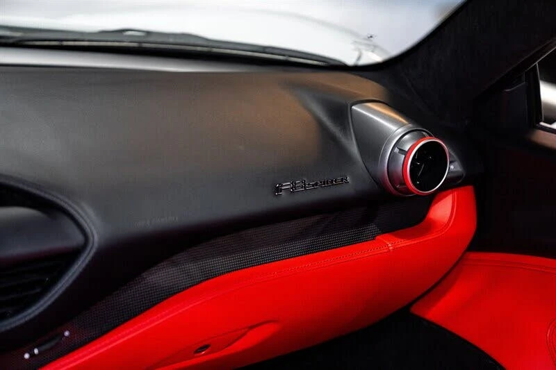 2021 Ferrari F8 Spider - Image 19 of 31