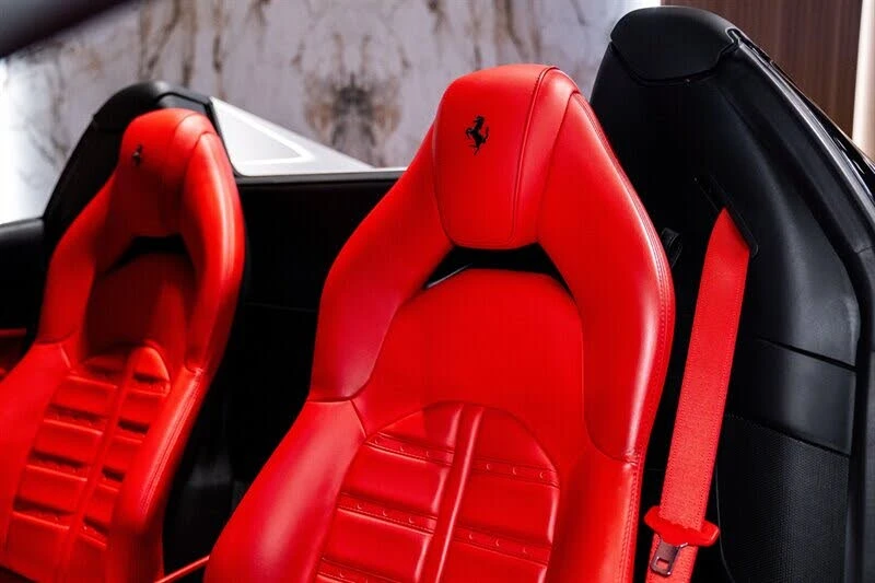 2021 Ferrari F8 Spider - Image 12 of 31