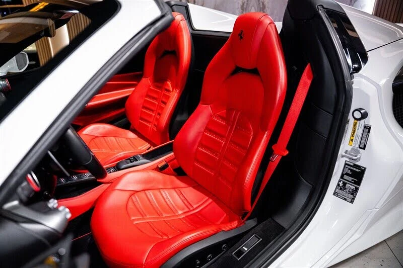 2021 Ferrari F8 Spider - Image 11 of 31