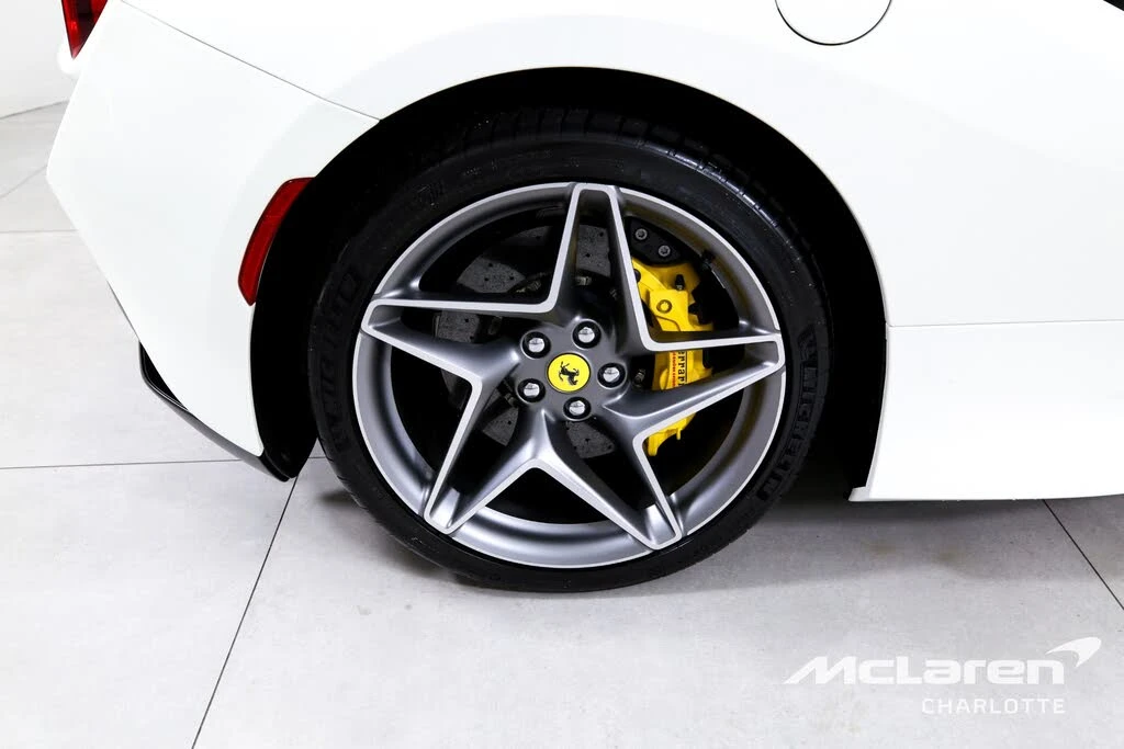 2021 Ferrari F8 Spider - Image 29 of 31