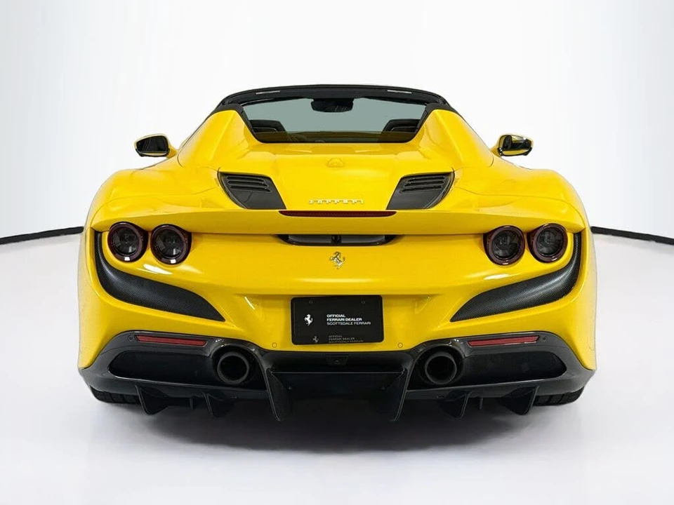 2021 Ferrari F8 Spider - Image 6 of 31