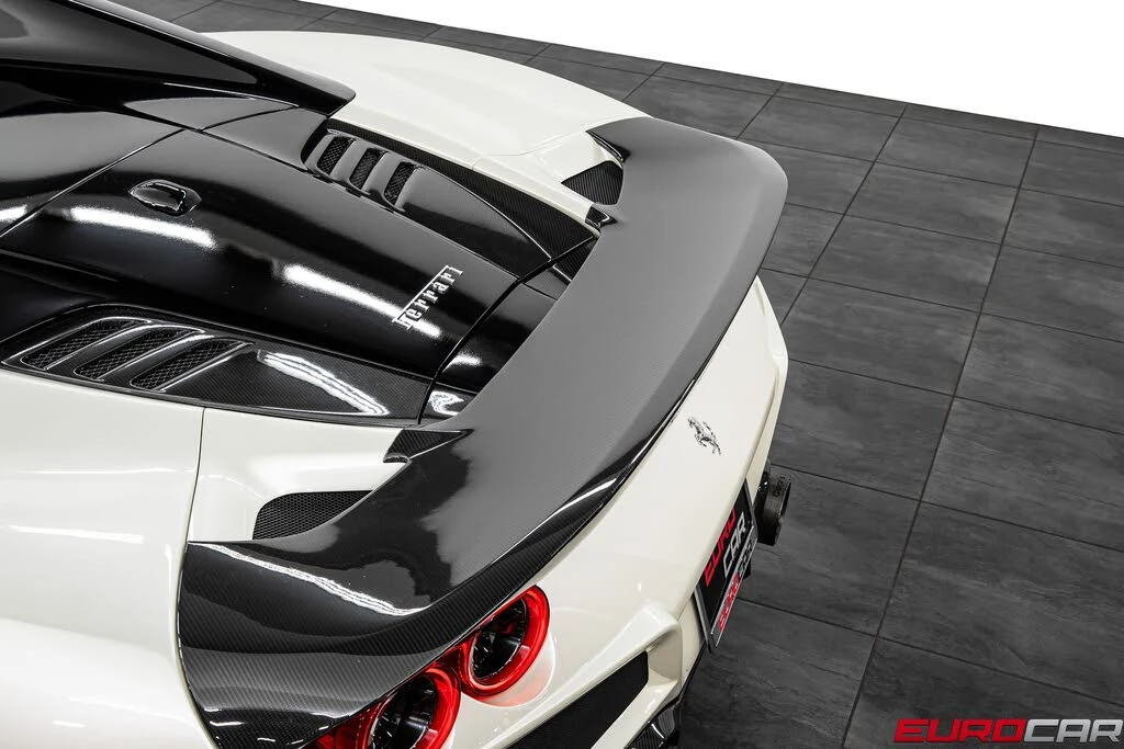 2021 Ferrari F8 Spider - Image 27 of 31