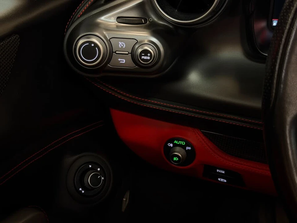 2021 Ferrari F8 Spider - Image 25 of 27