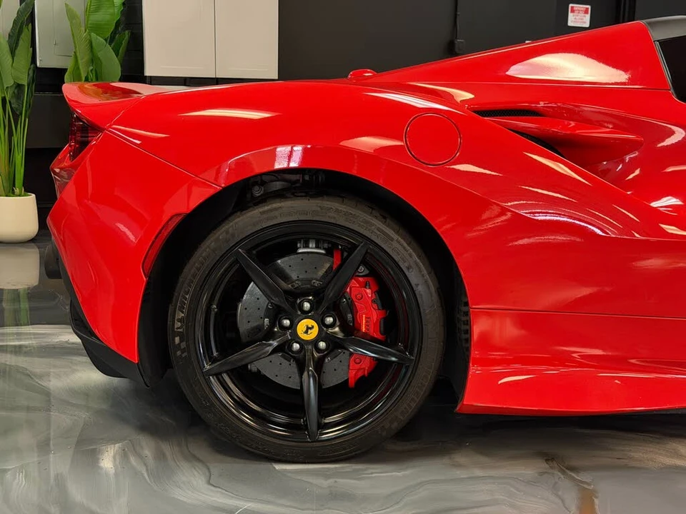 2021 Ferrari F8 Spider - Image 14 of 27