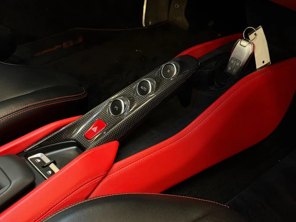 2021 Ferrari F8 Spider - Image 16 of 27