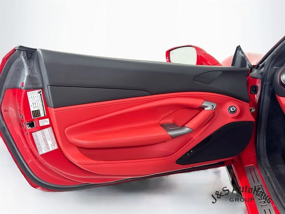2021 Ferrari F8 Spider - Image 23 of 31