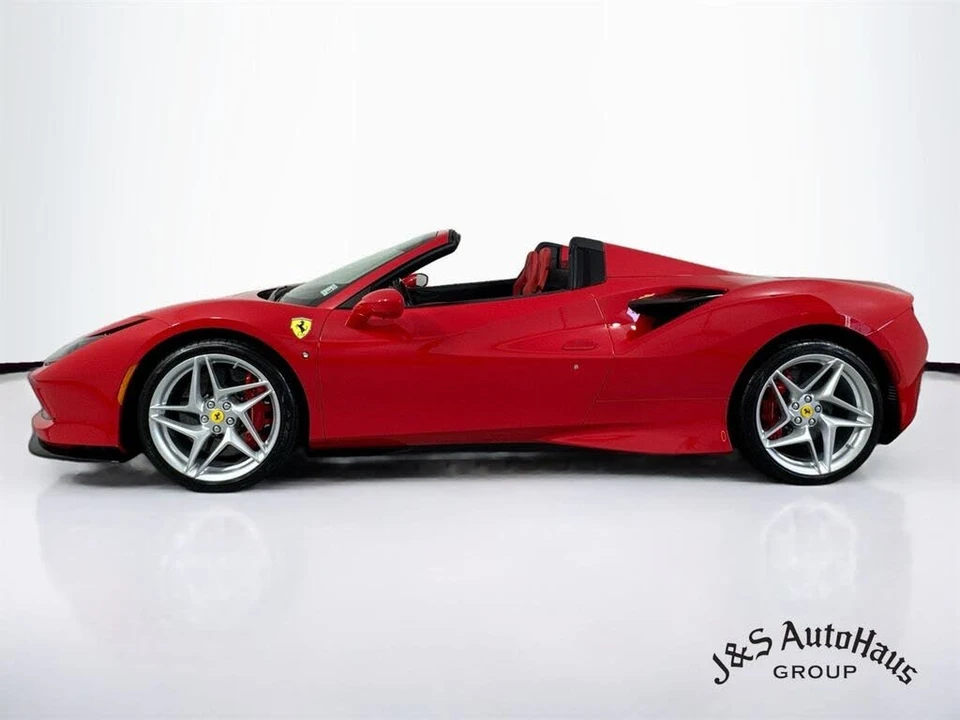 2021 Ferrari F8 Spider - Image 4 of 31