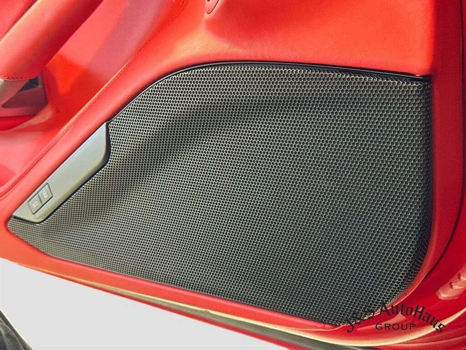 2021 Ferrari F8 Spider - Image 25 of 31