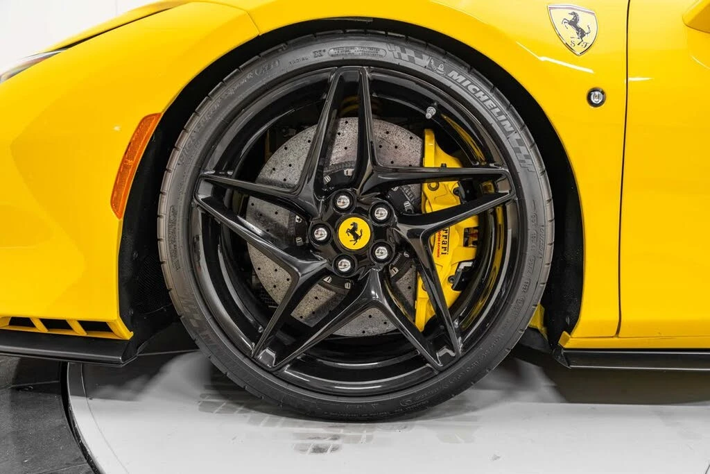2021 Ferrari F8 Spider - Image 14 of 31