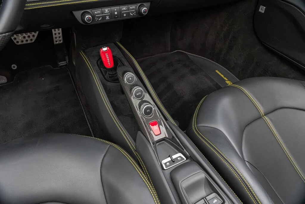 2021 Ferrari F8 Spider - Image 6 of 31