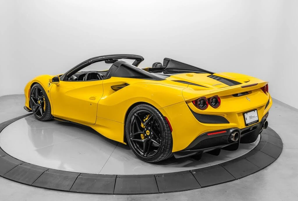 2021 Ferrari F8 Spider - Image 13 of 31