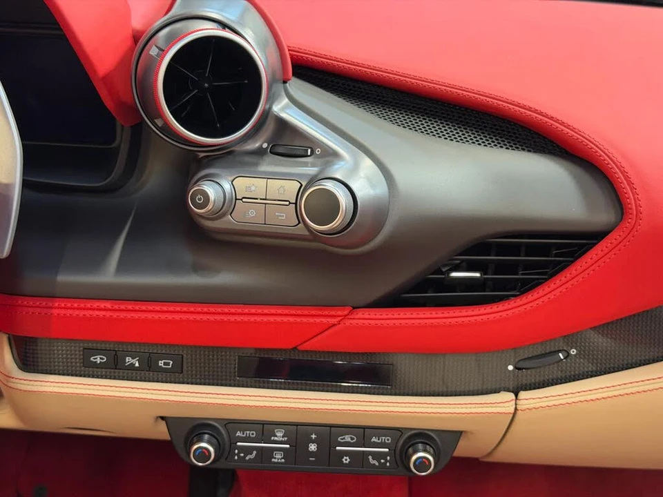 2021 Ferrari F8 Spider - Image 22 of 31