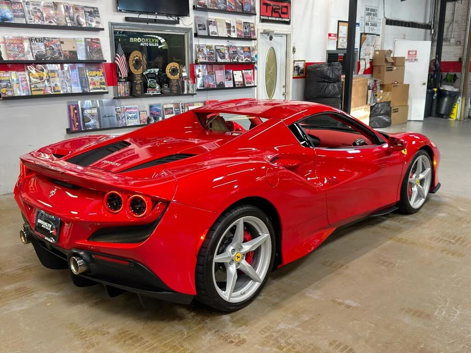 2021 Ferrari F8 Spider - Image 31 of 31