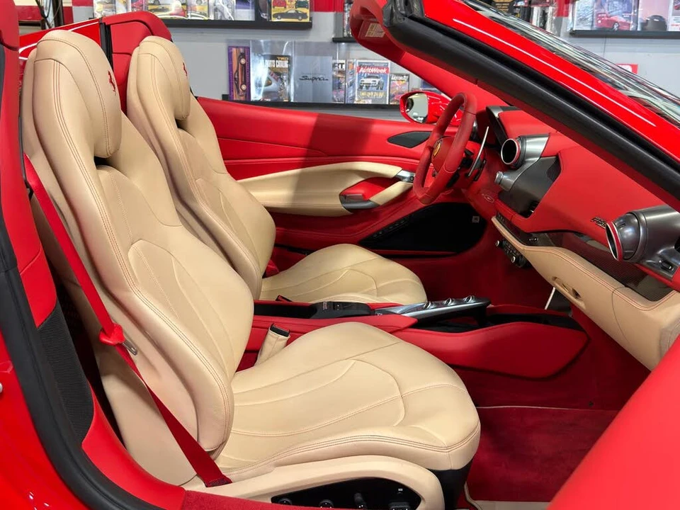 2021 Ferrari F8 Spider - Image 20 of 31
