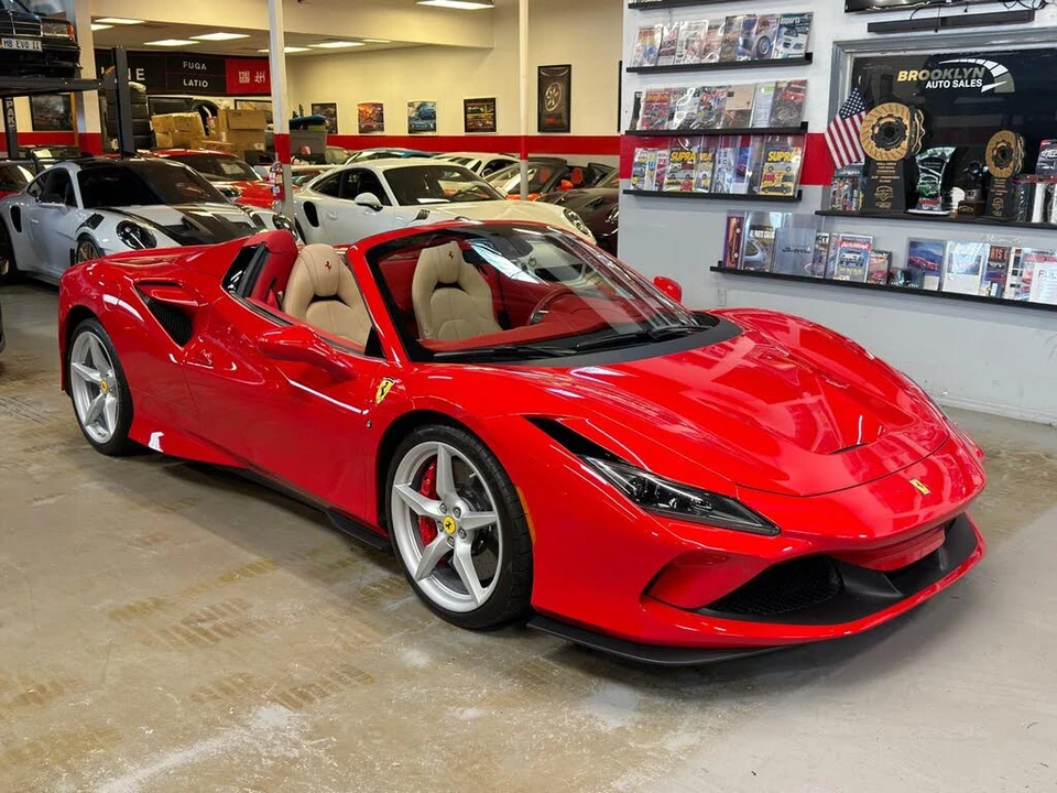 2021 Ferrari F8 Spider - Image 4 of 31