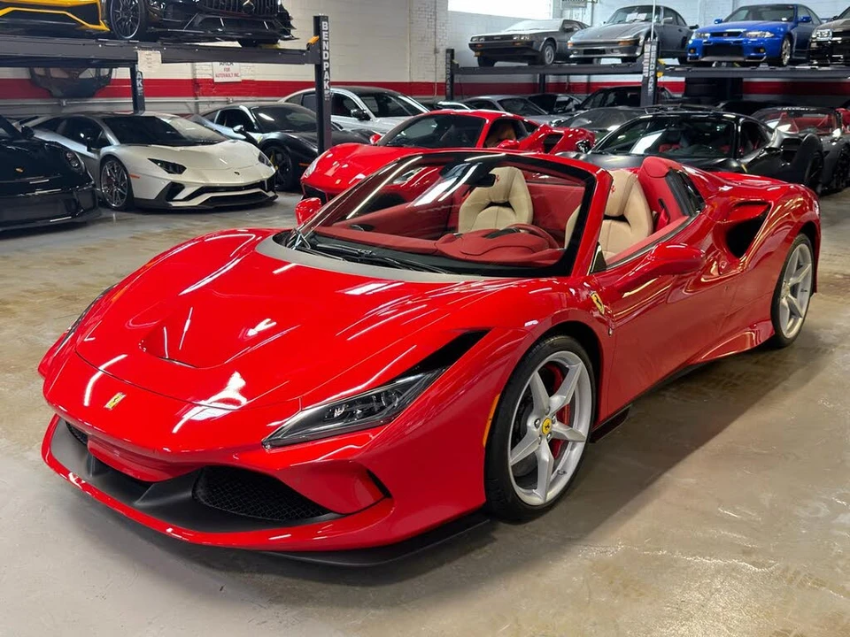 2021 Ferrari F8 Spider - Image 13 of 31