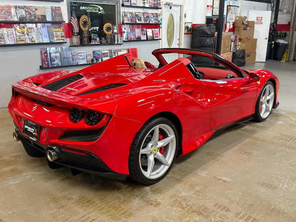 2021 Ferrari F8 Spider - Image 6 of 31