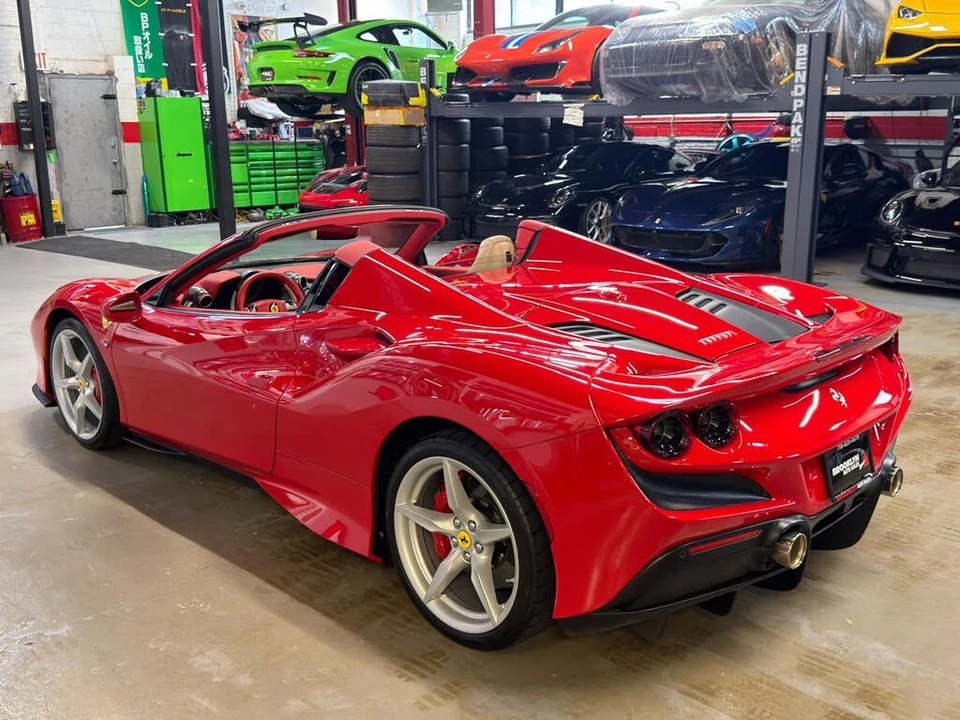 2021 Ferrari F8 Spider - Image 12 of 31