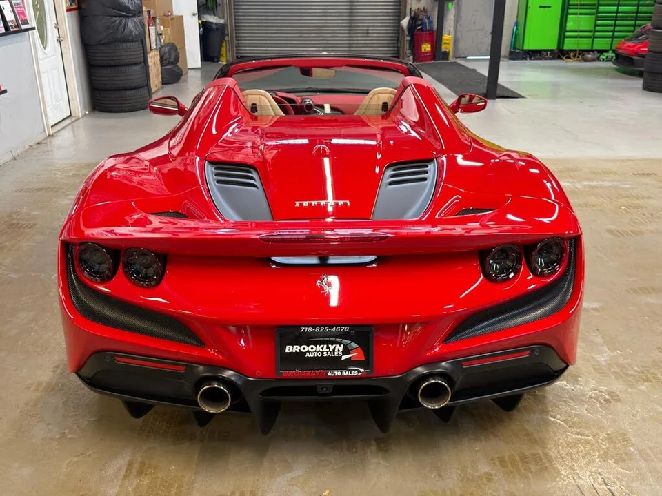2021 Ferrari F8 Spider - Image 10 of 31