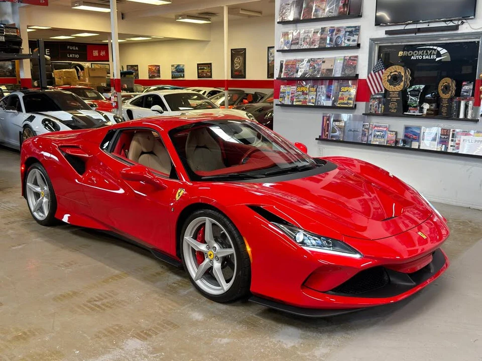 2021 Ferrari F8 Spider - Image 30 of 31