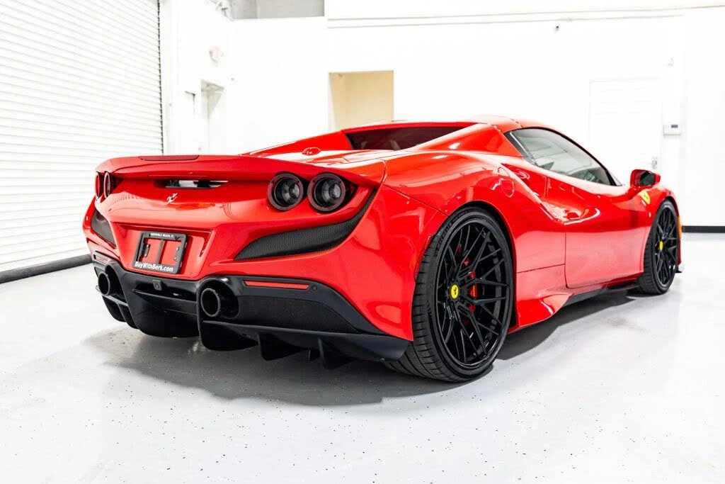 2021 Ferrari F8 Spider - Image 27 of 31