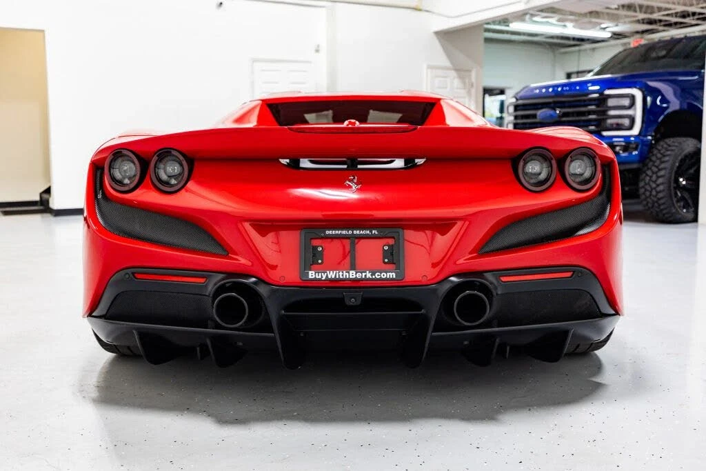 2021 Ferrari F8 Spider - Image 23 of 31