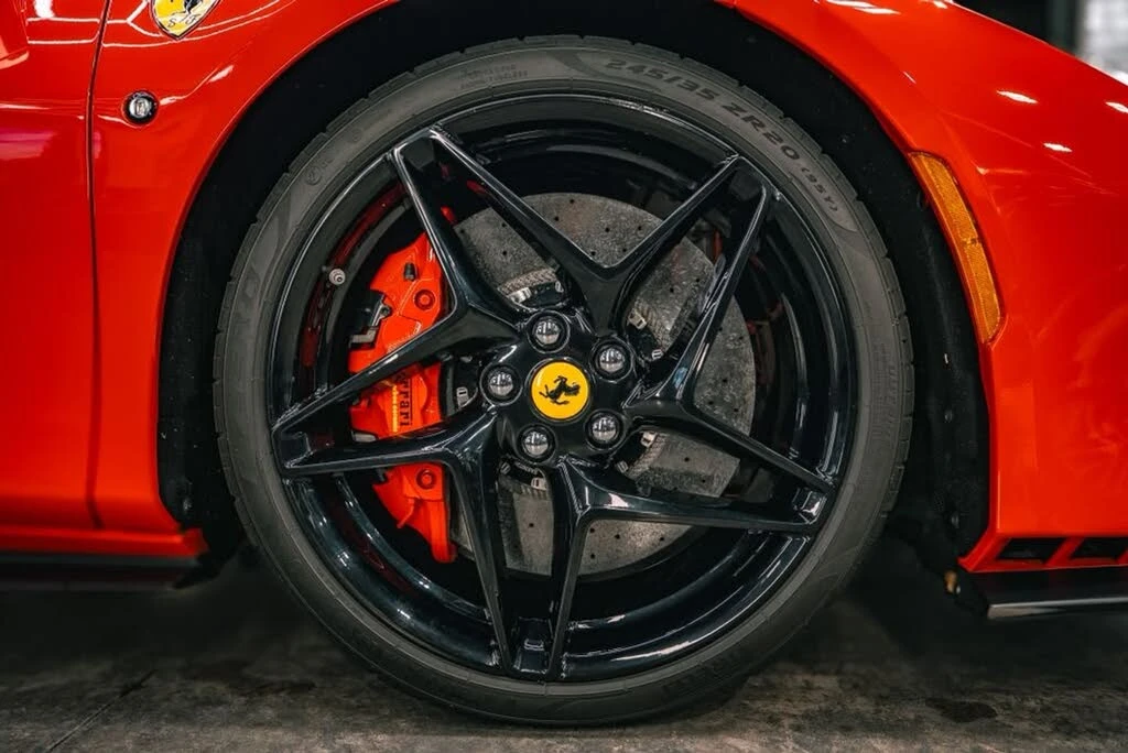 2021 Ferrari F8 Spider - Image 16 of 16