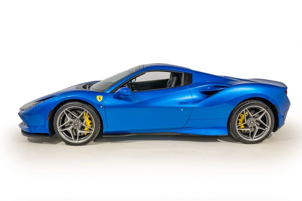 2021 Ferrari F8 Spider - Image 11 of 31