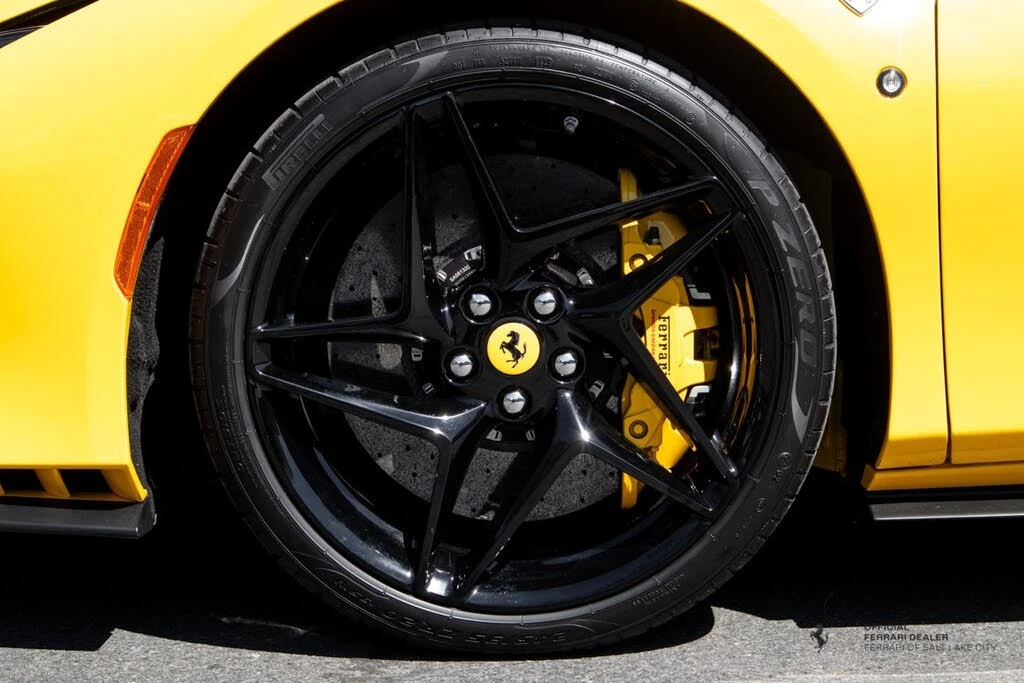 2021 Ferrari F8 Spider - Image 12 of 19