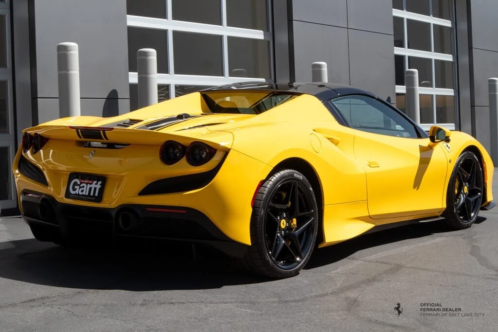 2021 Ferrari F8 Spider - Image 7 of 19