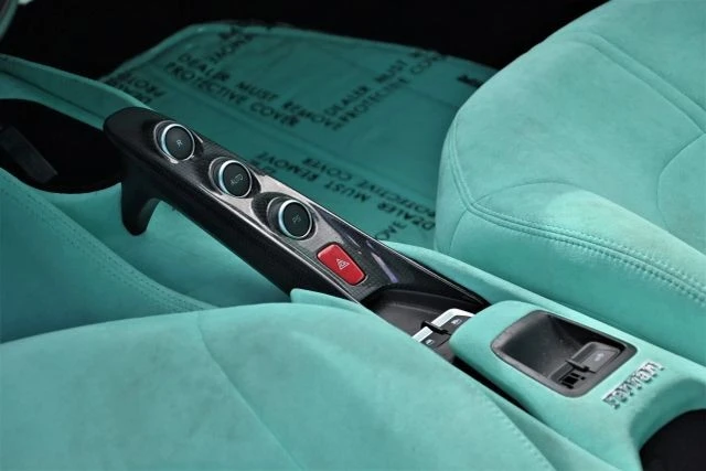 2021 Ferrari F8 Spider - Image 15 of 21