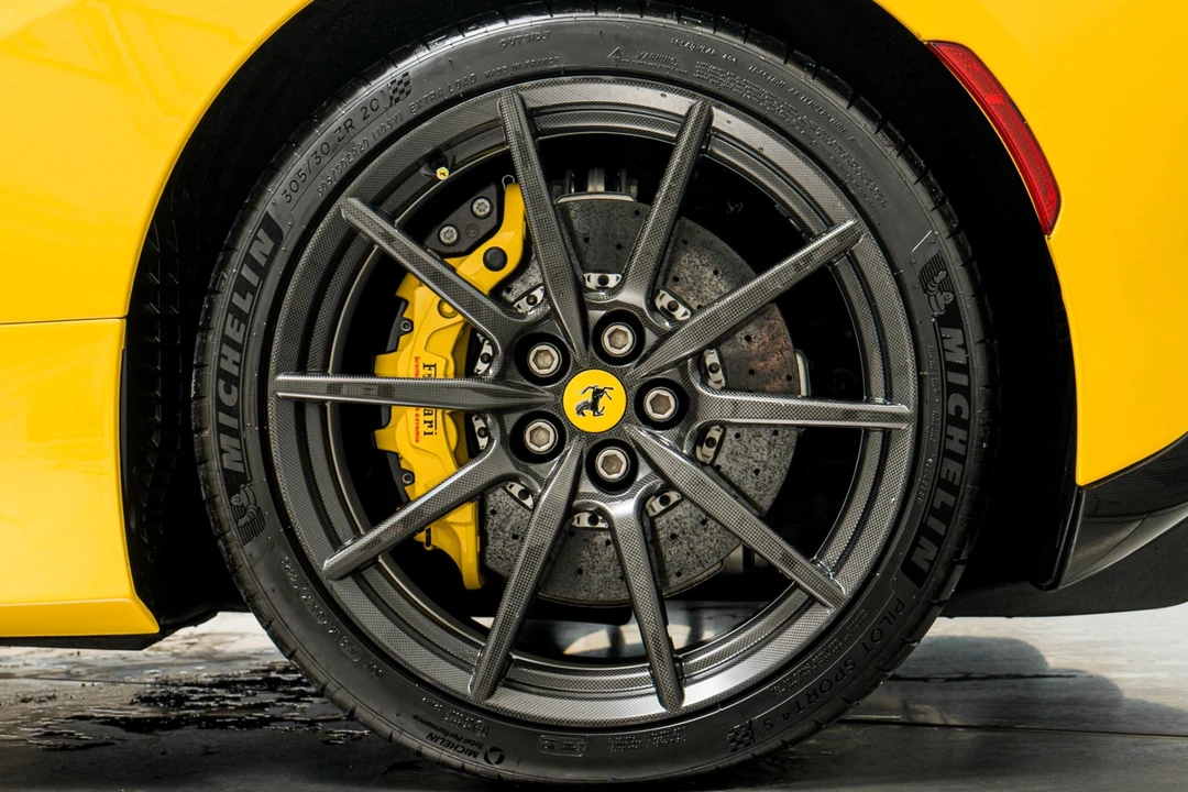 2021 Ferrari F8 Spider - Image 11 of 21