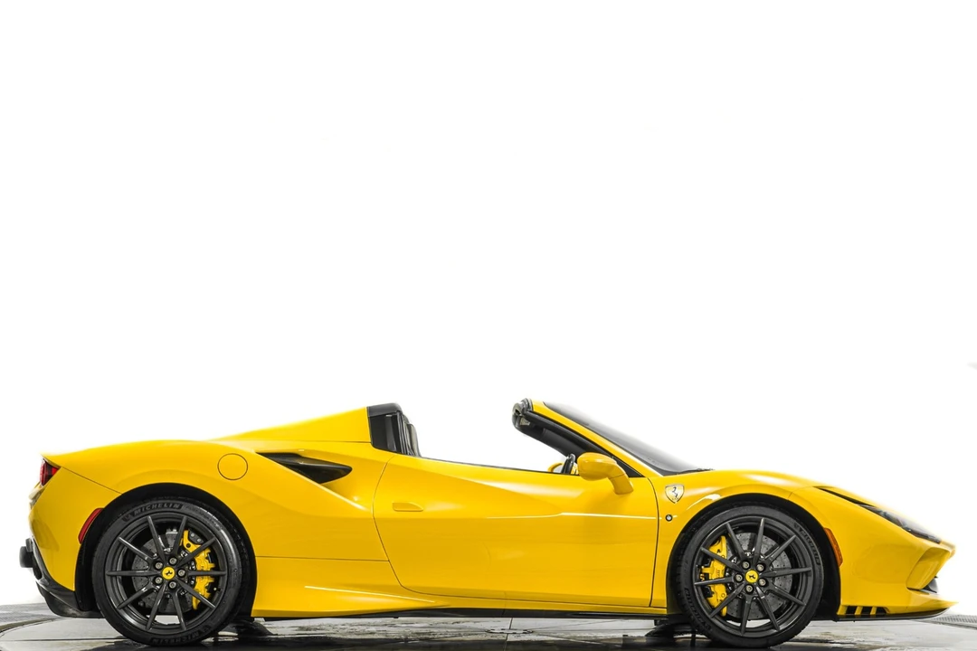 2021 Ferrari F8 Spider - Image 2 of 21