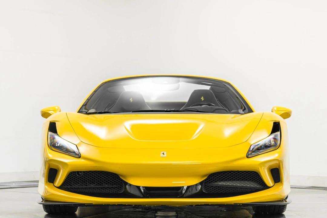 2021 Ferrari F8 Spider - Image 4 of 21