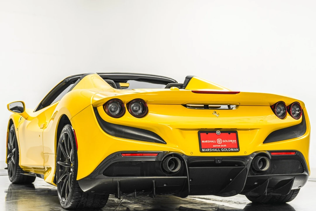 2021 Ferrari F8 Spider - Image 7 of 21