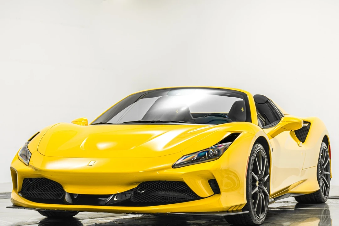 2021 Ferrari F8 Spider - Image 5 of 21