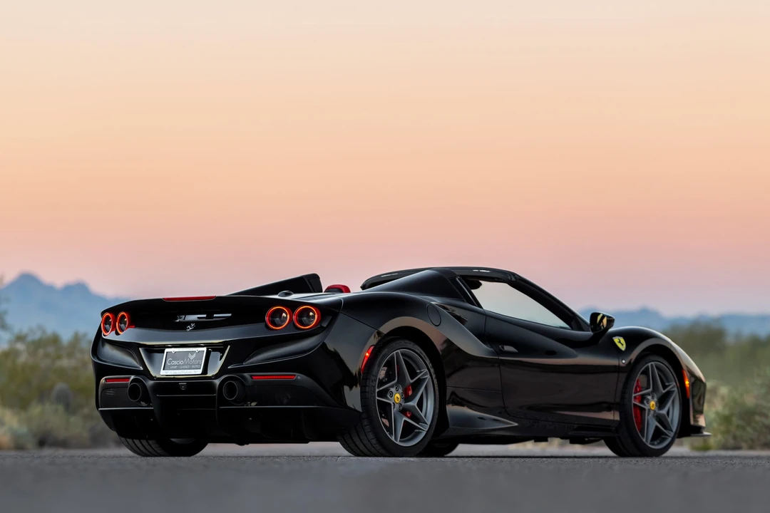 2021 Ferrari F8 Spider - Image 11 of 31