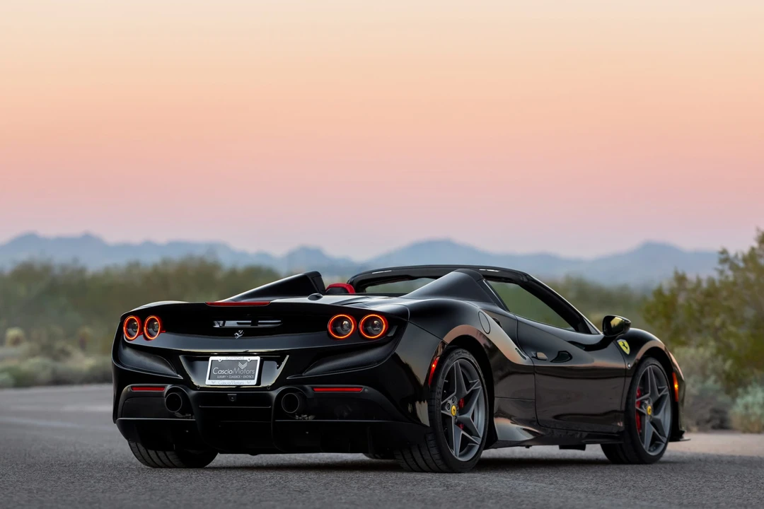 2021 Ferrari F8 Spider - Image 12 of 31