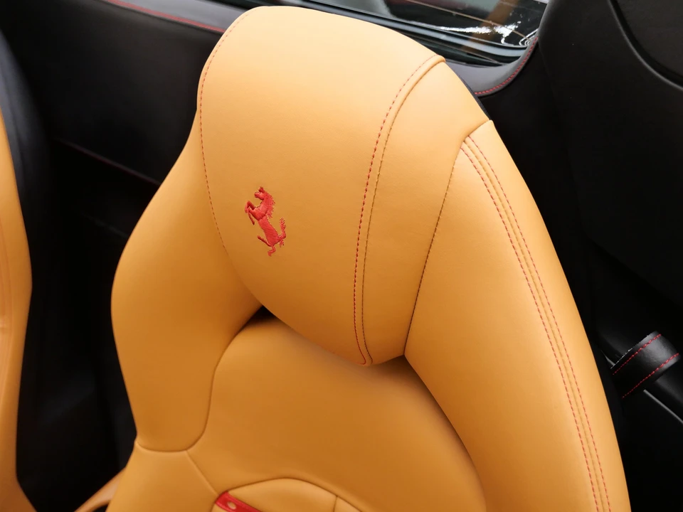 2021 Ferrari F8 Spider - Image 18 of 31