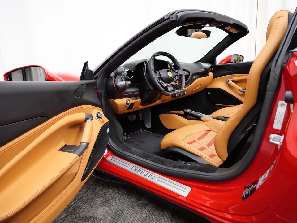 2021 Ferrari F8 Spider - Image 16 of 31