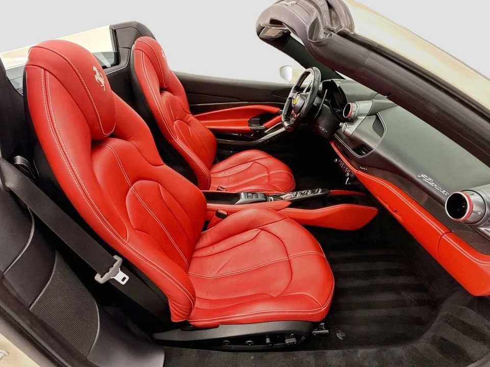 2021 Ferrari F8 Spider - Image 27 of 31