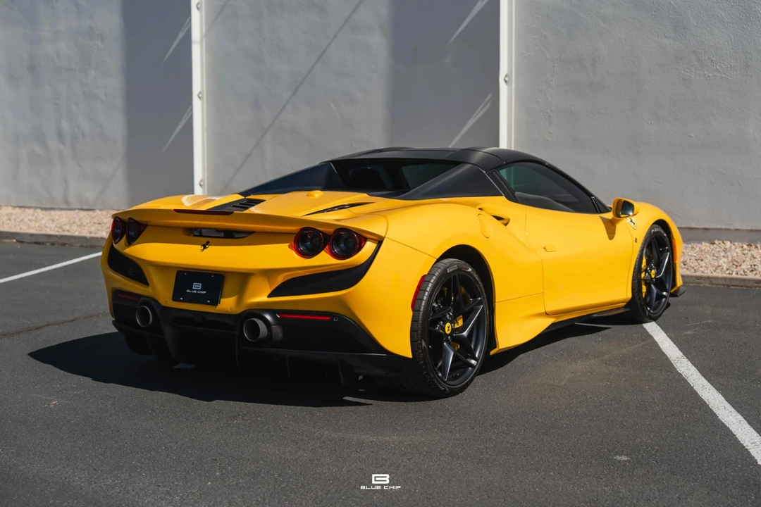 2021 Ferrari F8 - Image 25 of 31