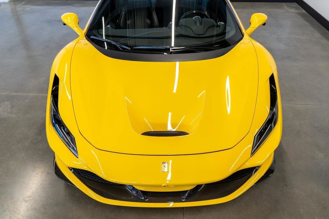 2021 Ferrari F8 Spider - Image 11 of 31