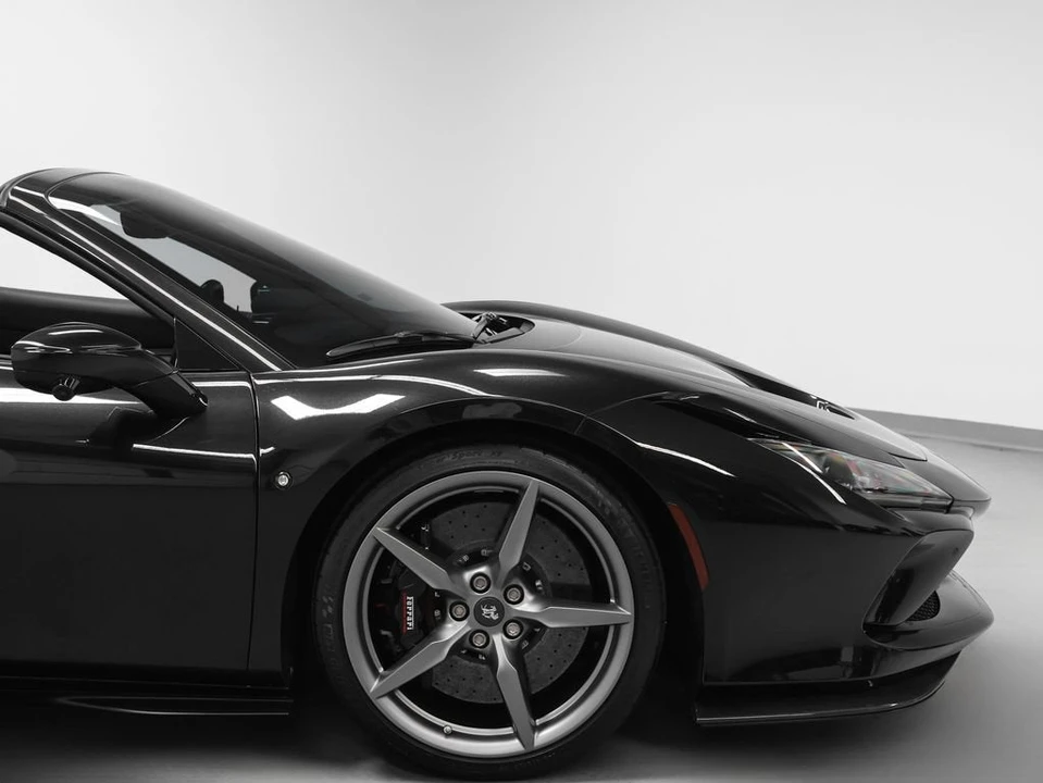 2021 Ferrari F8 Spider - Image 10 of 31